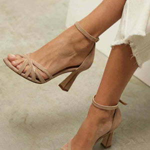 FOOTWEAR