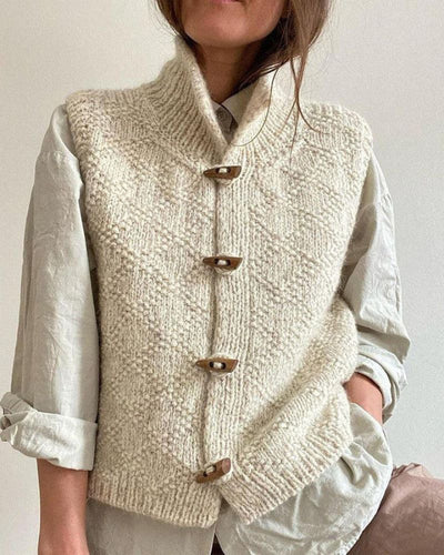 Olivia/ Elegant Sleeveless Cardigan