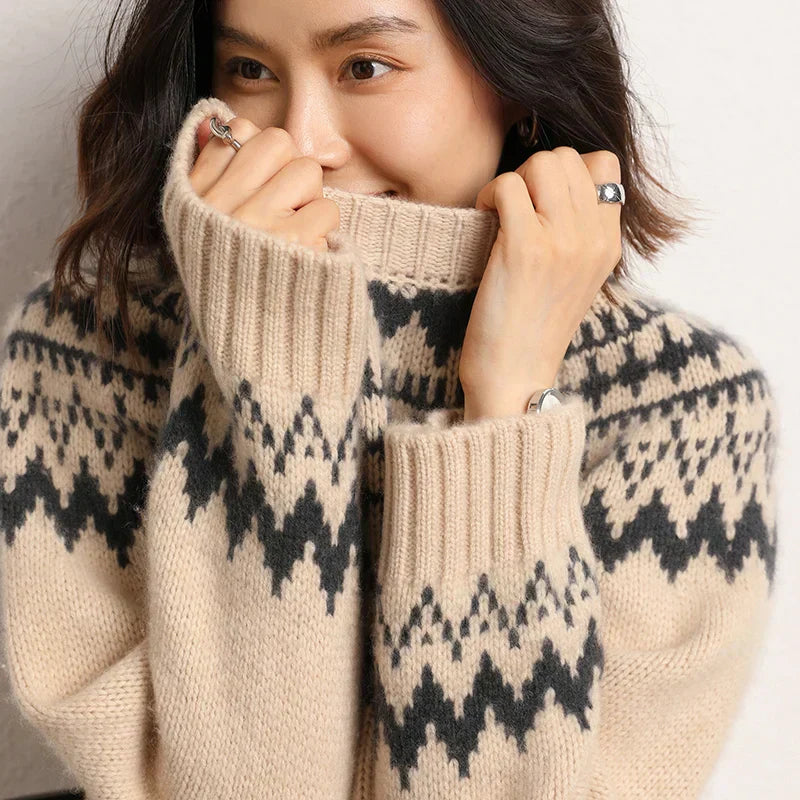 CLAUDIA | O-NECK KNITTED SWEATER